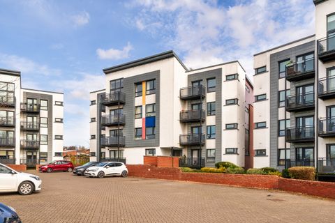 Shuna Crescent, Glasgow G20