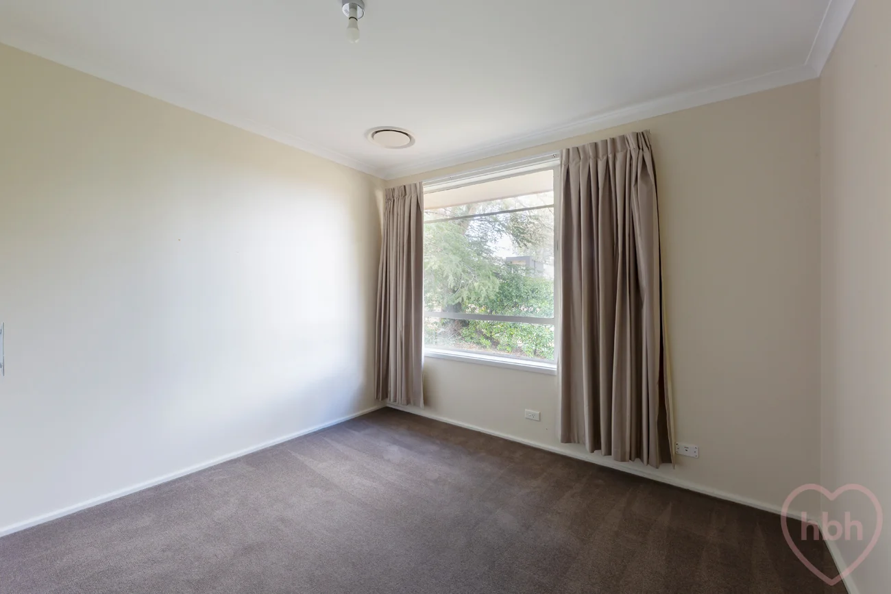 Additional image 13 of 102 MacFarland Crescent, Pearce ACT 2607
