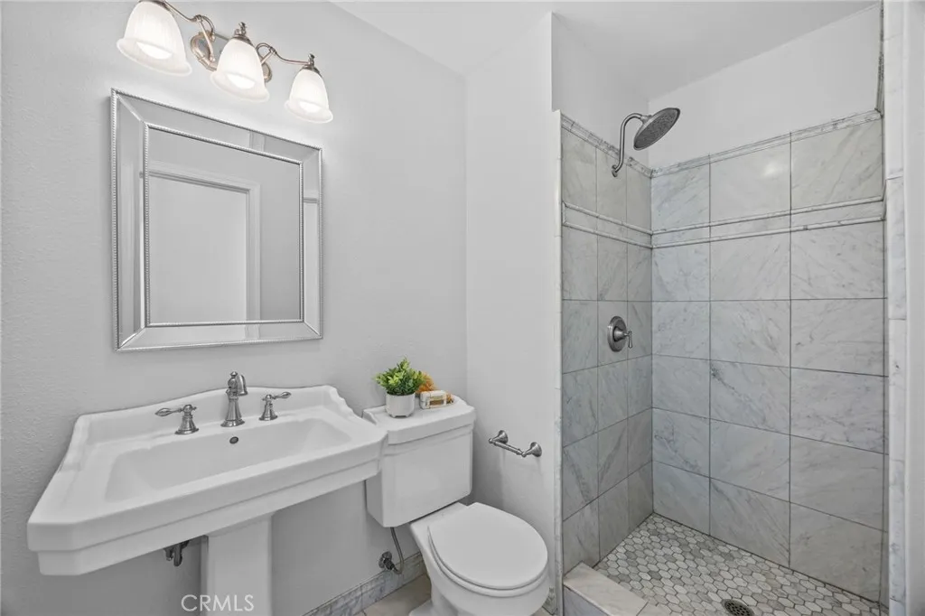 Additional image 33 of 301 Harbor Woods Place, Newport Beach, CA 92660
