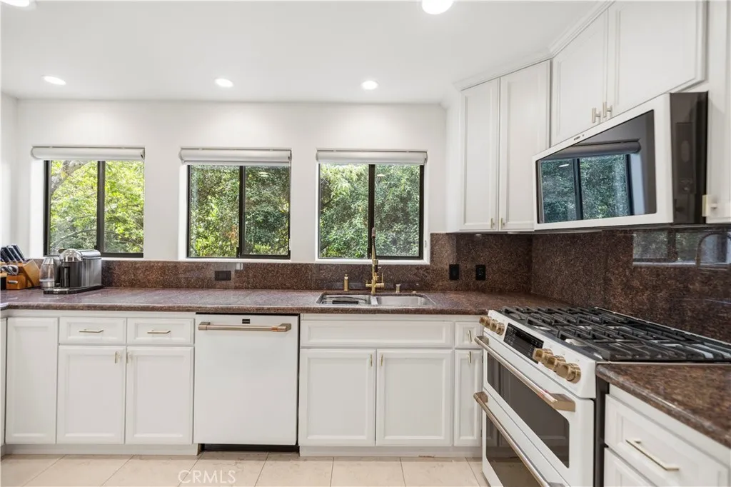 Additional image 30 of 1864 Arvin Dr., Glendale, CA 91208