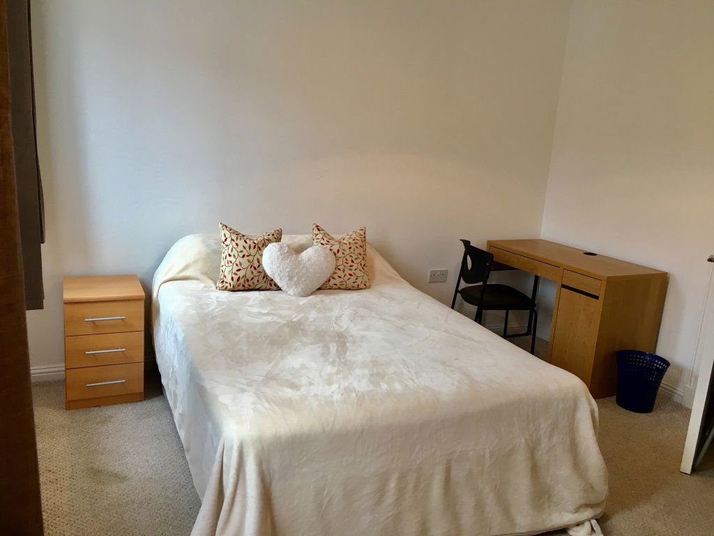 Additional image 6 of 4 bed semi-detached house to rentLawson Place, Dundee DD3
