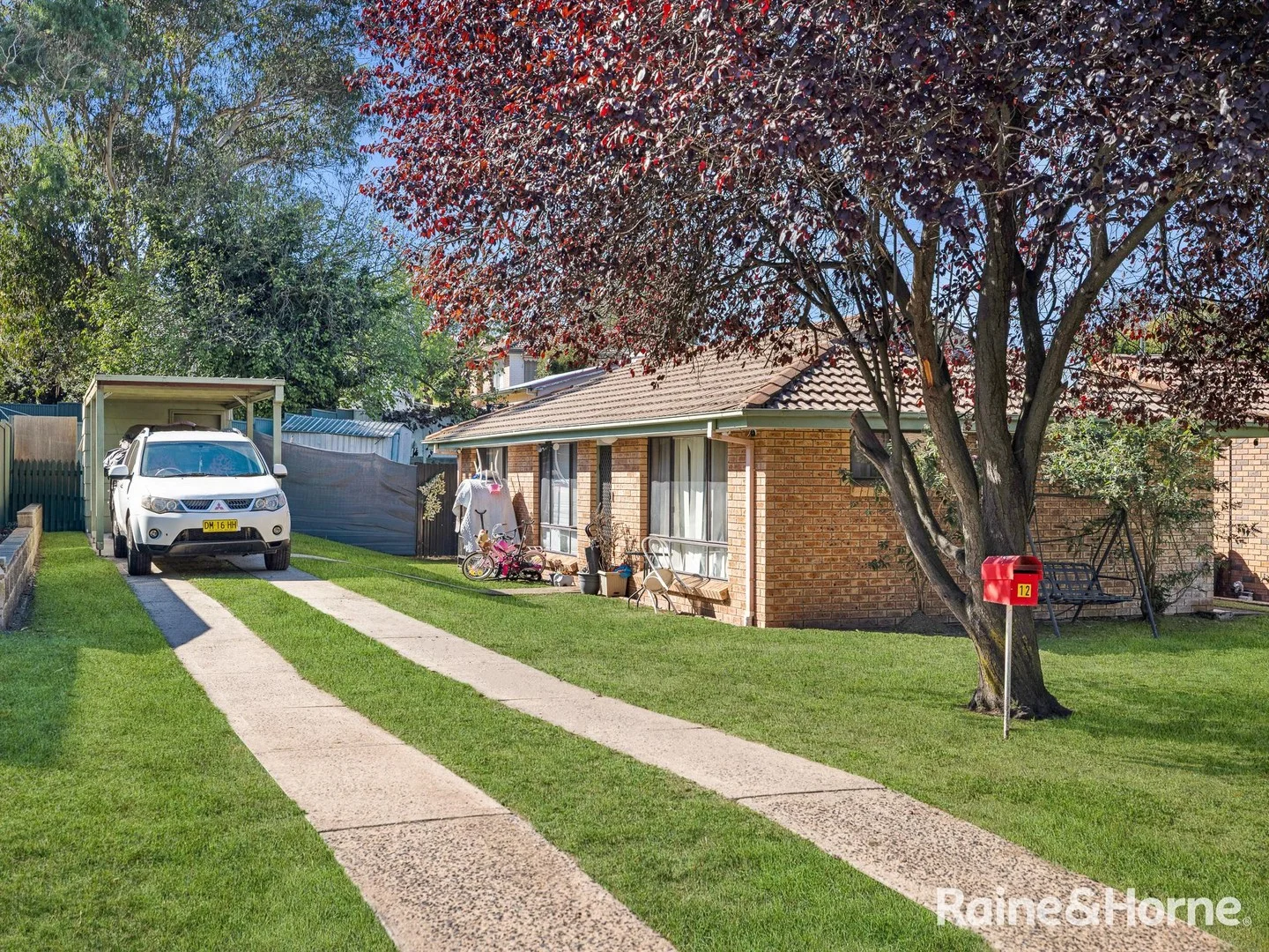 12 Larson Street, West Bathurst NSW 2795