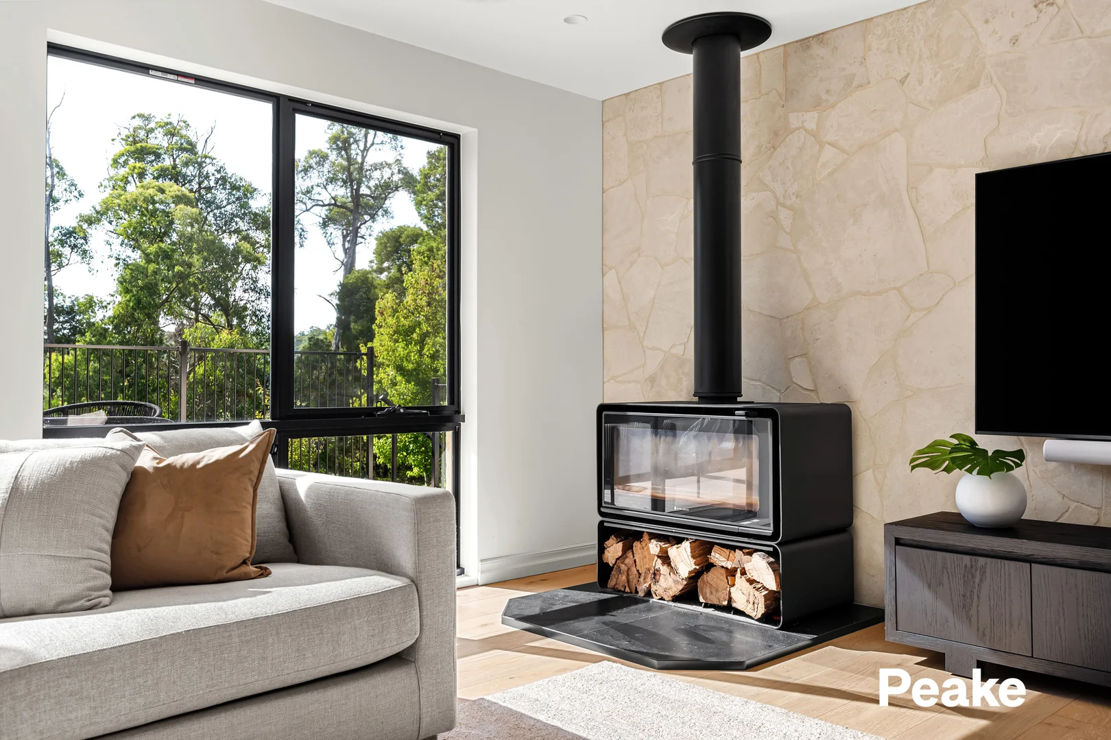 Additional image 3 of 8 Moola Road, Cockatoo VIC 3781