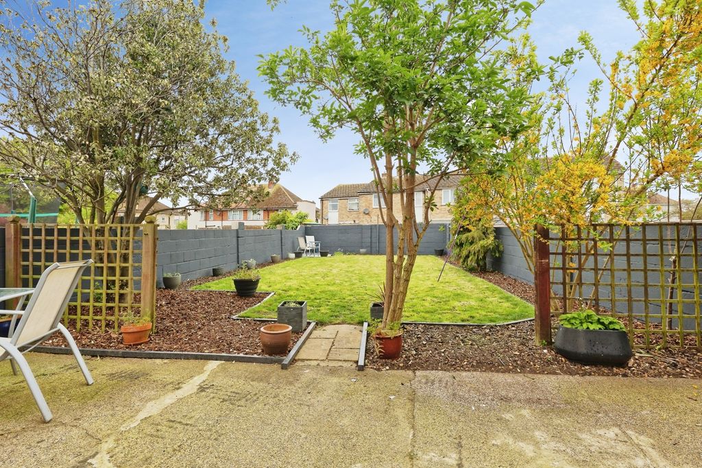 Additional image 17 of 3 bed semi-detached house for saleBursill Crescent, Ramsgate, Kent CT12