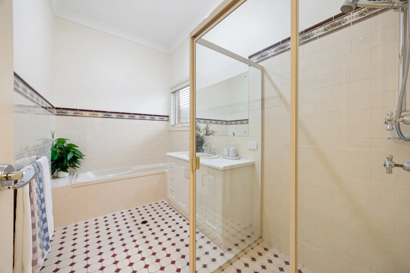 Additional image 16 of 22 Stafford Grove, Heathpool SA 5068