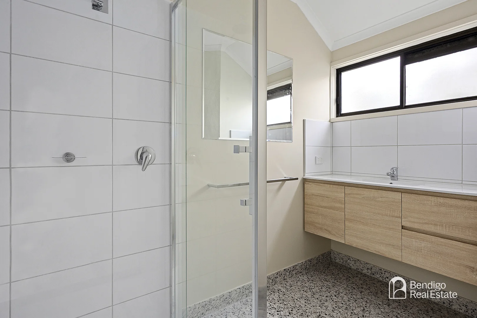 Additional image 10 of 2/12 Gordon Street, Spring Gully VIC 3550