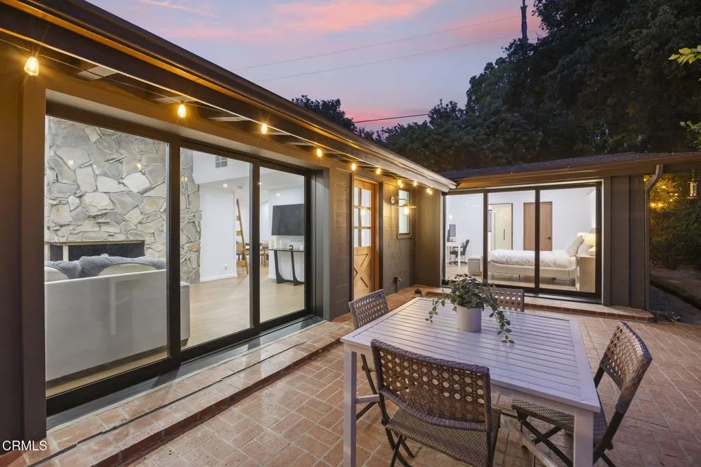 Additional image 41 of 22261 Ybarra Road, Woodland Hills, CA 91364