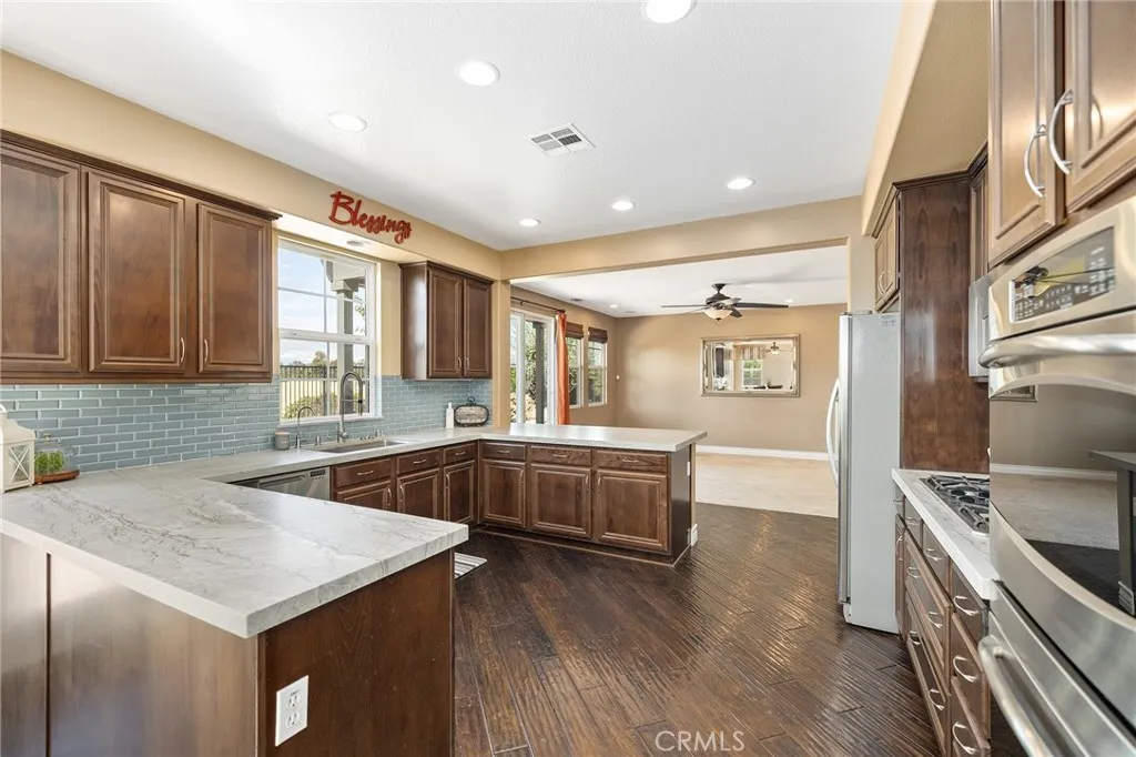 Additional image 78 of 30214 Trois Valley St, Murrieta, CA 92563