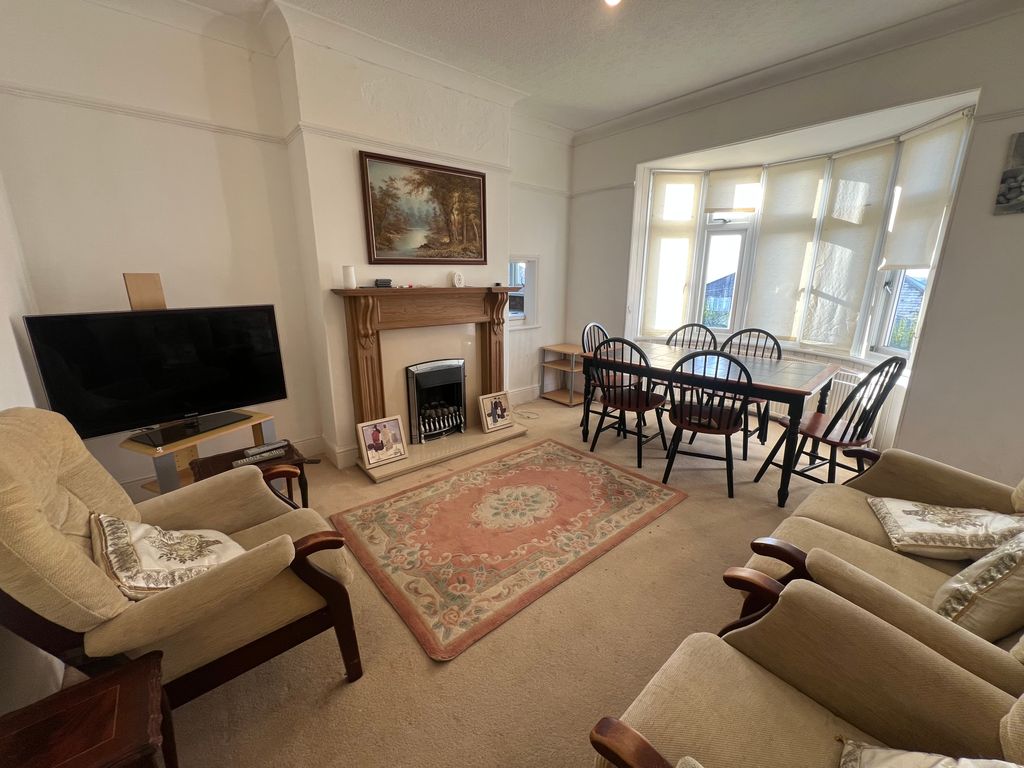 Additional image 3 of 4 bed bungalow to rentBrean Down Road, Plymouth PL3