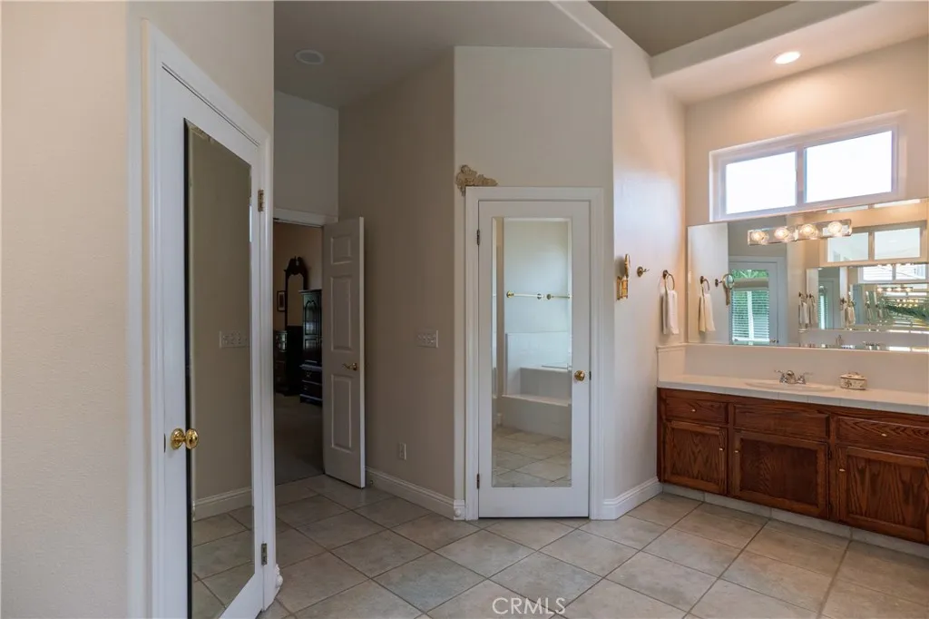 Additional image 26 of 575 Woodlands Dr, Madera, CA 93637