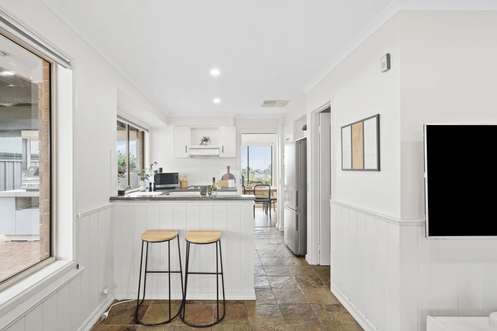 Additional image 8 of 28 Antonia Circuit, Hallett Cove SA 5158