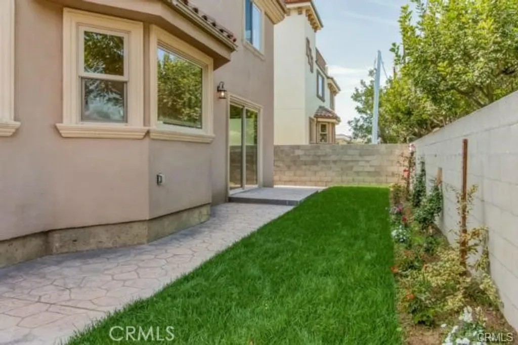 125 W 219th Place, Carson, CA 90745