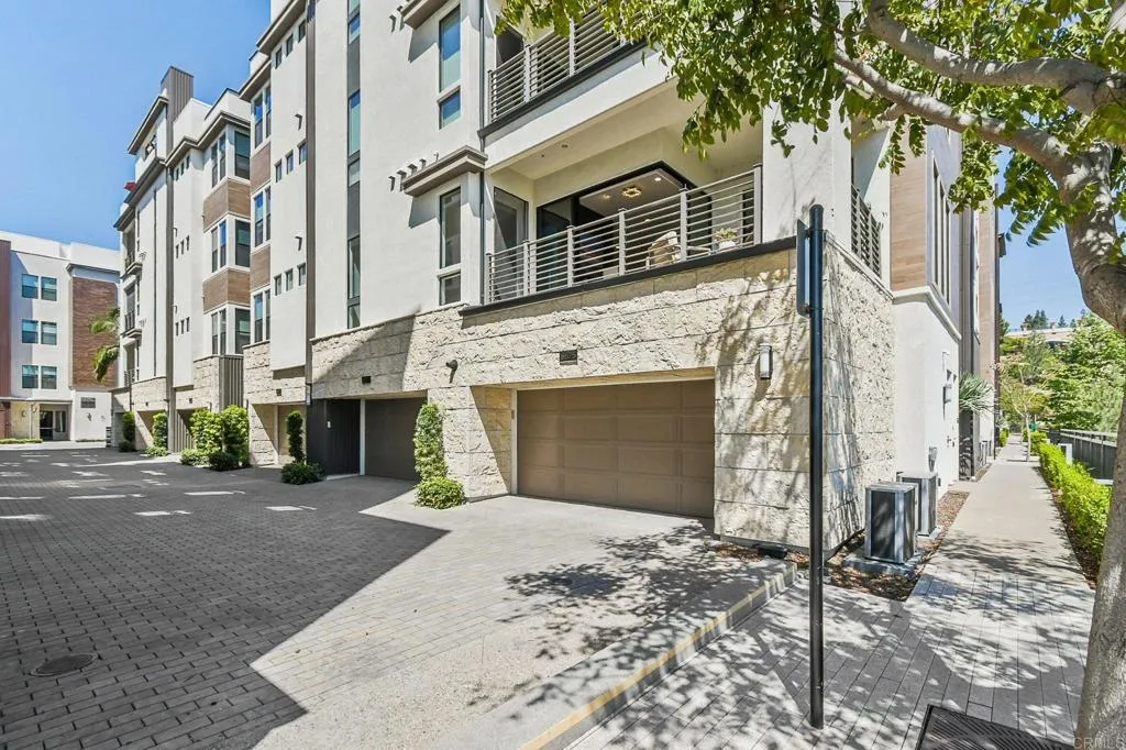 Additional image 30 of 8571 Aspect Dr, San Diego, CA 92108