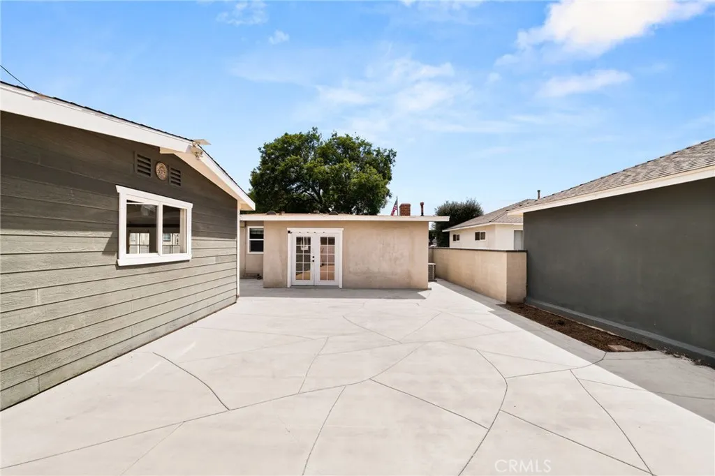 Additional image 87 of 2335 Carfax Ave, Long Beach, CA 90815