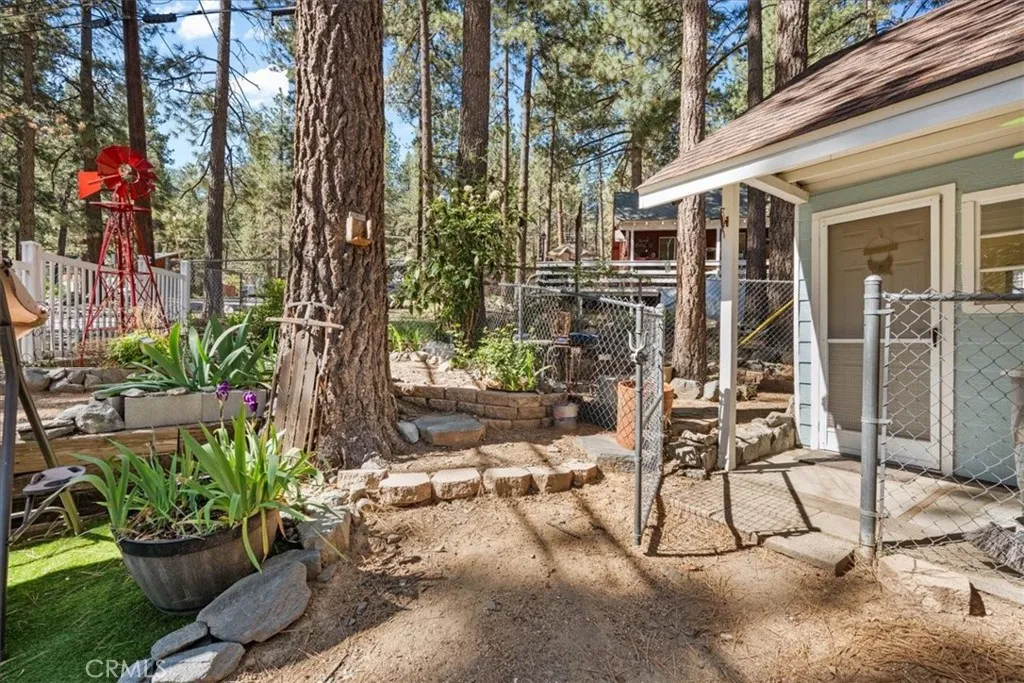 Additional image 28 of 5926 Willow St, Wrightwood, CA 92397