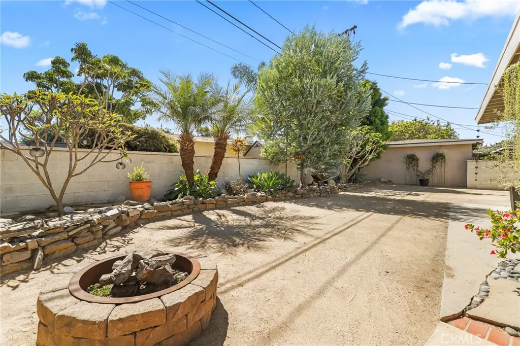Additional image 66 of 5640 E Deborah St, Long Beach, CA 90815
