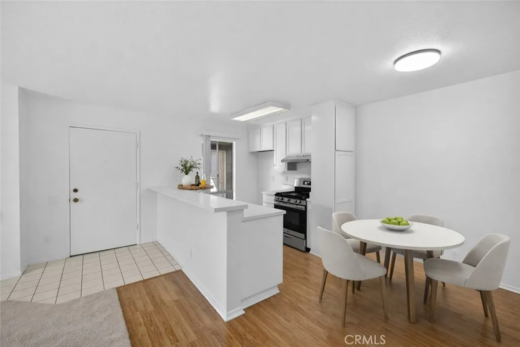 Additional image 9 of 2839 S Fairview St Unit D, Santa Ana, CA 92704