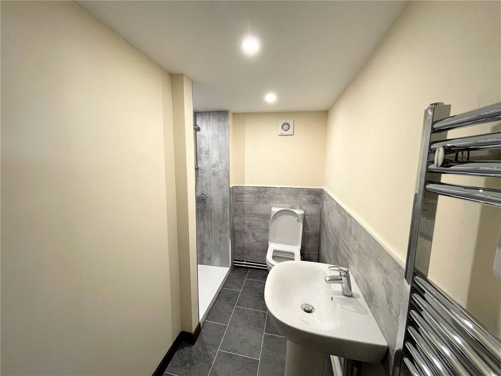 Additional image 6 of 2 bed terraced house to rentBroad Street, Newtown, Powys SY16