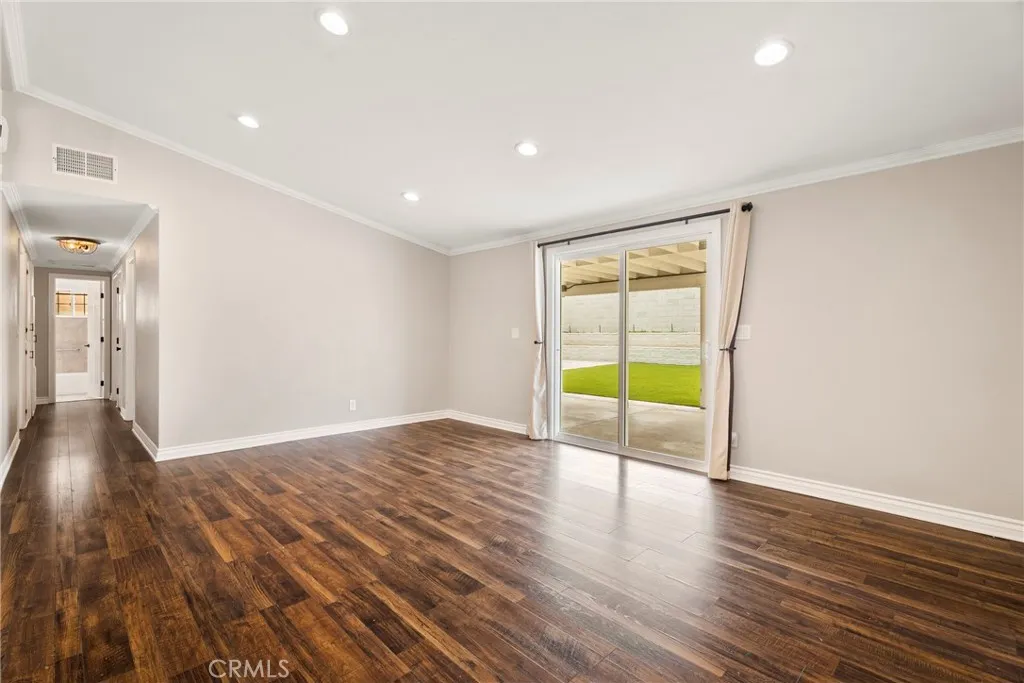 Additional image 32 of 19124 Drycliff Street, Canyon Country, CA 91351