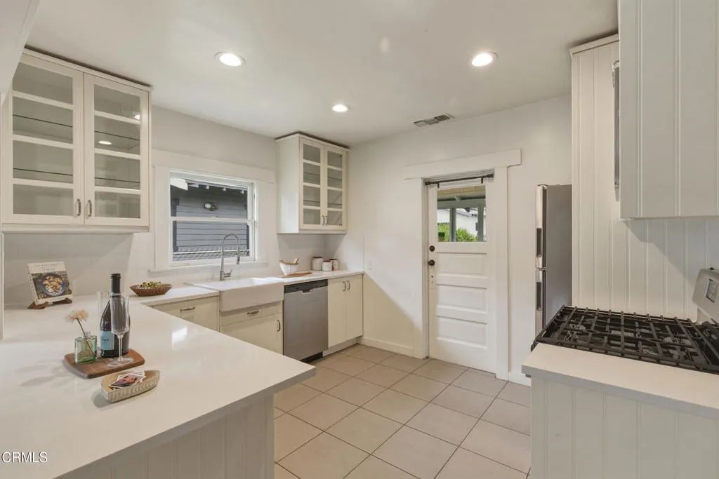 Additional image 31 of 463 Toolen Place, Pasadena, CA 91103