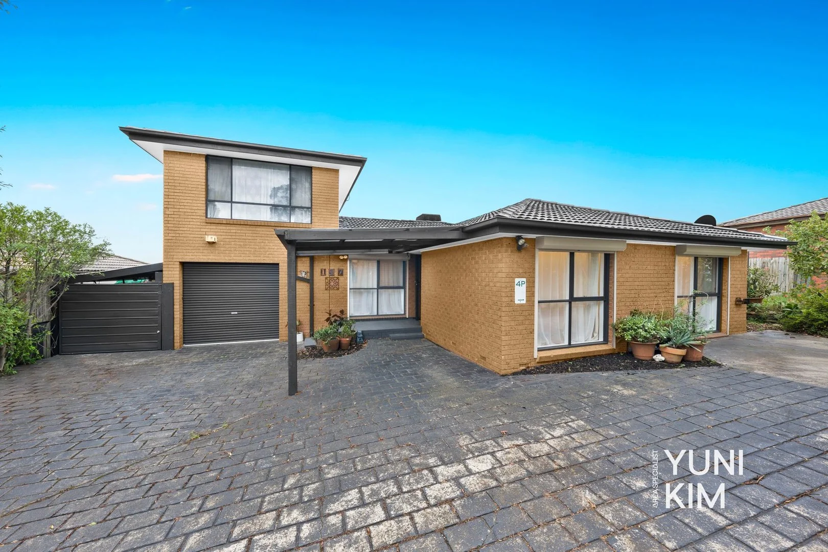 197 James Cook Drive, Endeavour Hills VIC 3802
