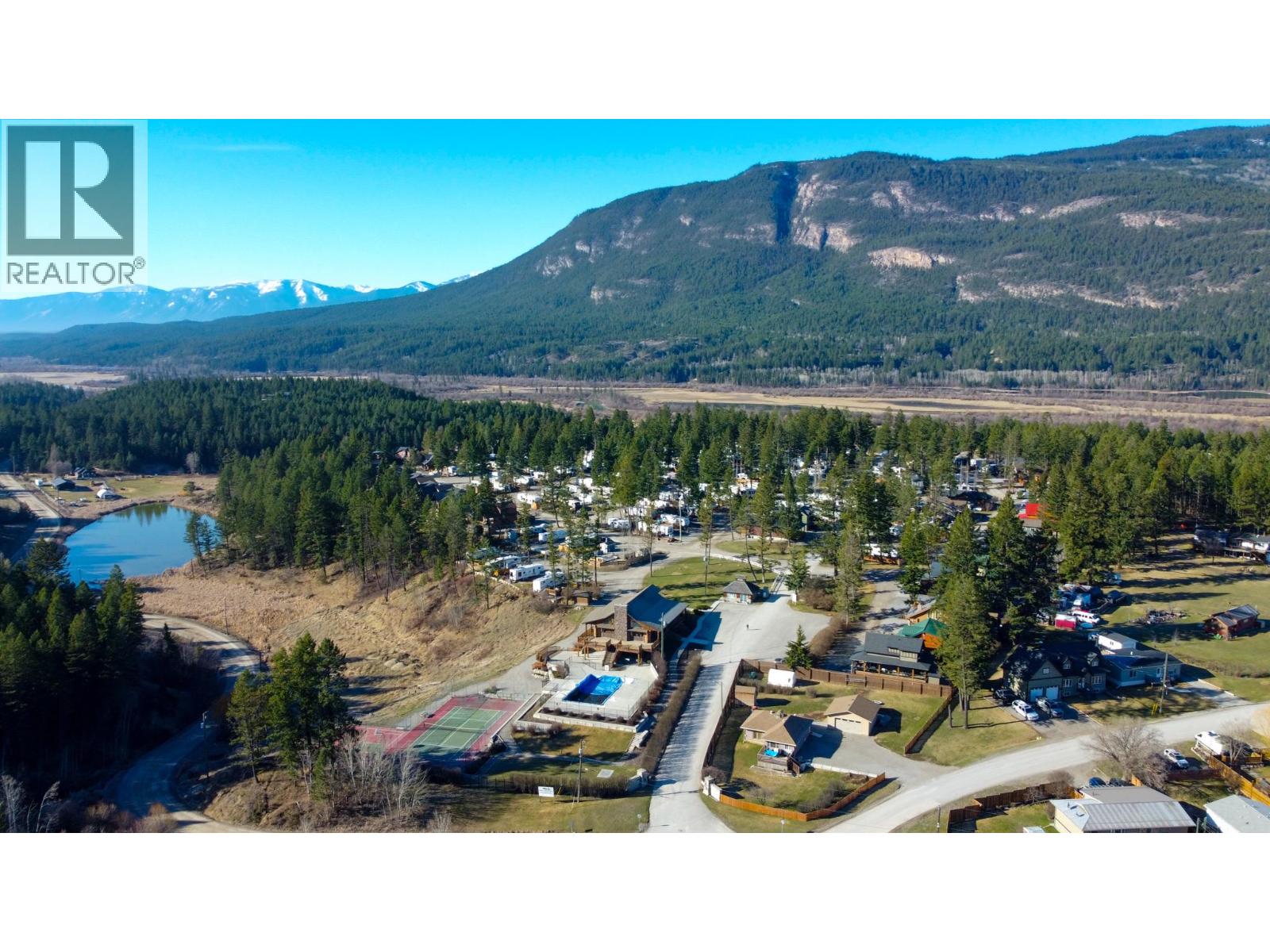 Additional image 6 of 4868 Riverview Drive, Edgewater, BC, V0A1E0