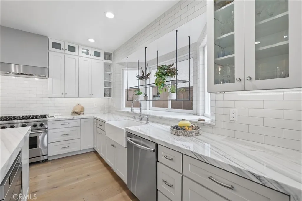 Additional image 76 of 2220 Clark Ln #B, Redondo Beach, CA 90278