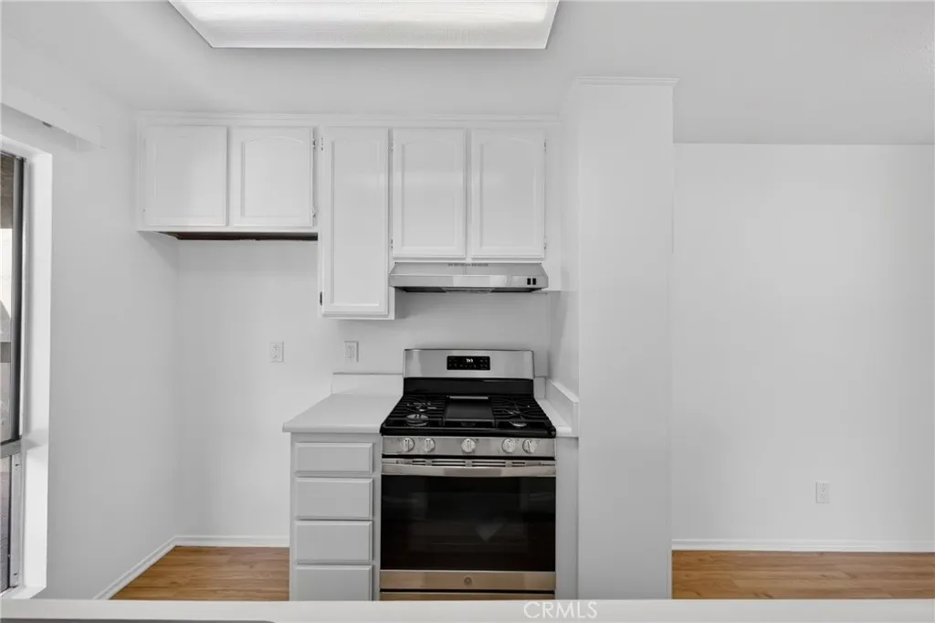Additional image 55 of 2839 S Fairview St Unit D, Santa Ana, CA 92704