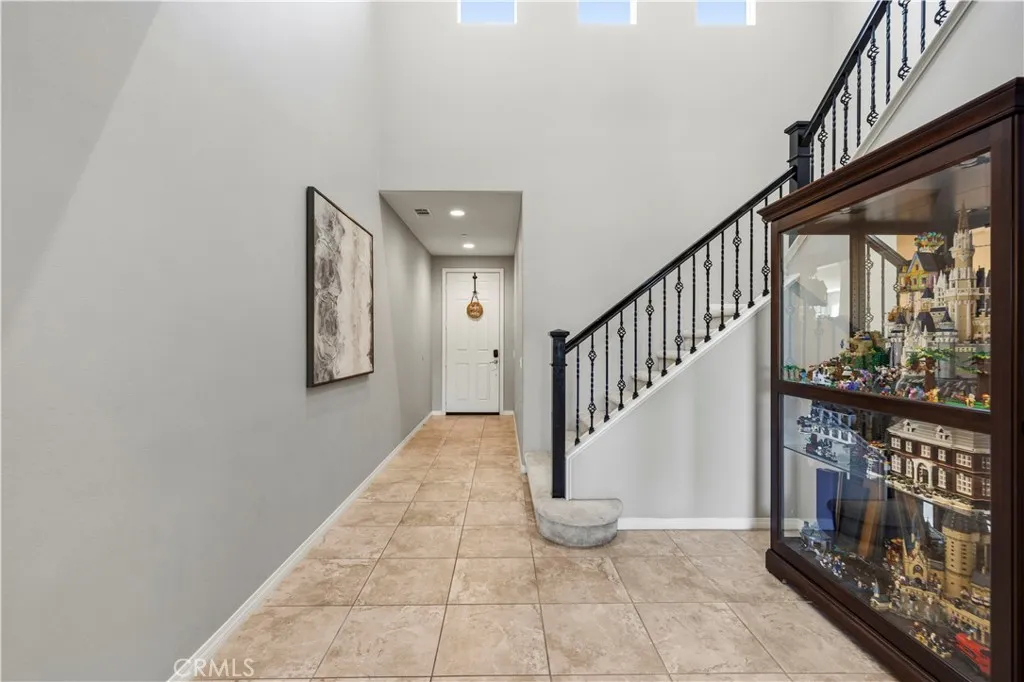 Additional image 4 of 29105 N West Hills, Valencia, CA 91354