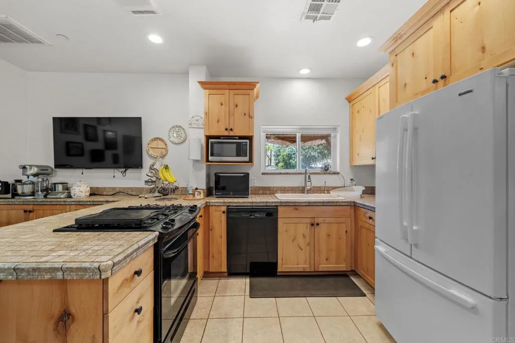 Additional image 22 of 22002 Lyons Valley Road, Alpine, CA 91901