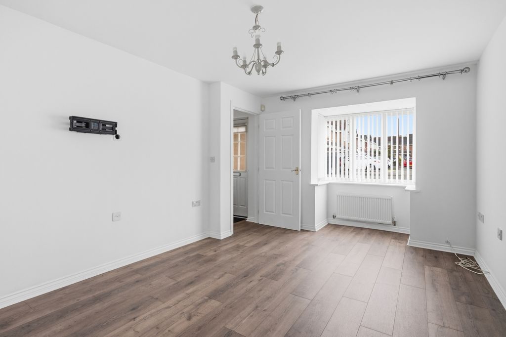 Additional image 4 of 4 bed detached house to rentRose Street, Tullibody FK10