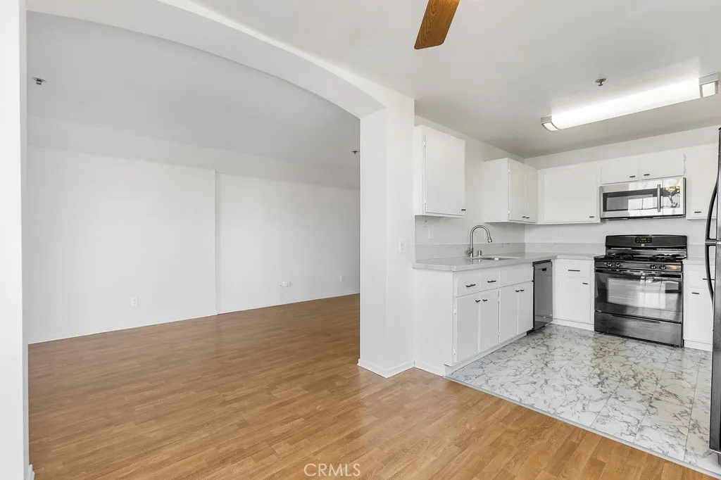 Additional image 4 of 409 Utica Ave Unit C-29, Huntington Beach, CA 92648