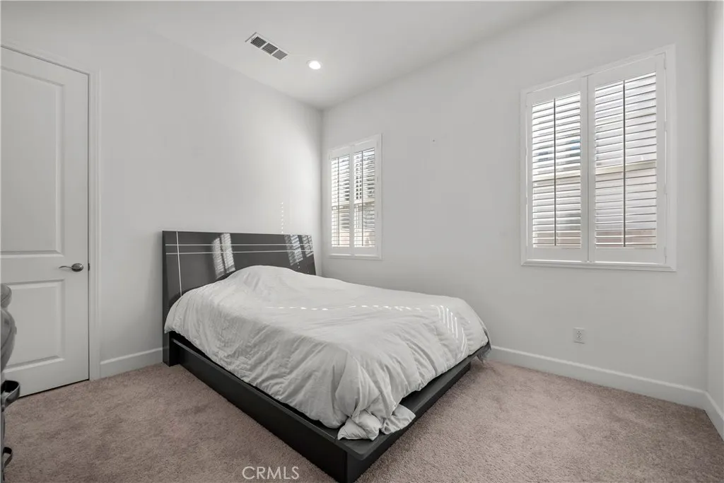 Additional image 101 of 8327 N Mariposa Court, Canoga Park, CA 91304