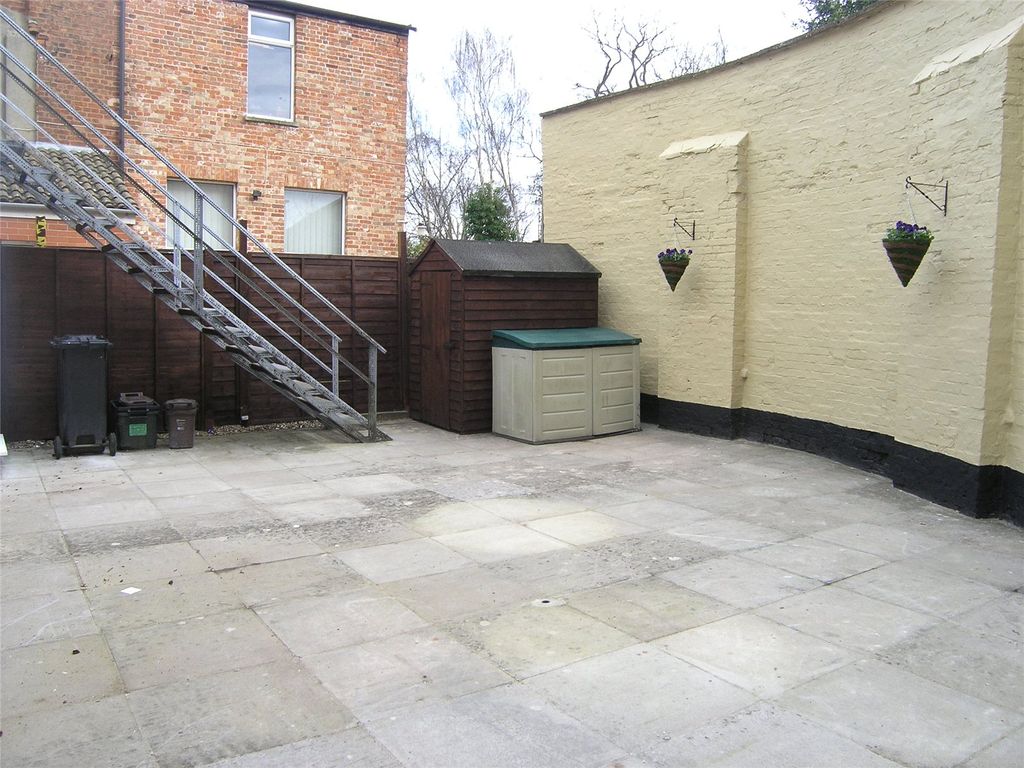 Additional image 8 of 2 bed flat to rentFriarn Street, Bridgwater, Somerset TA6