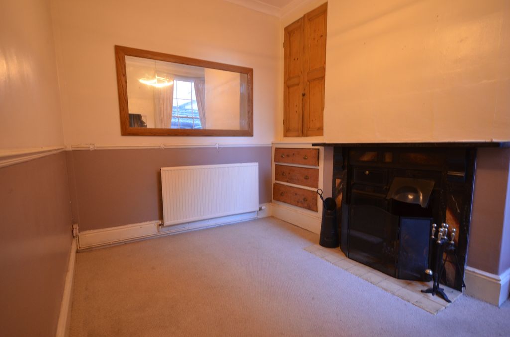 Additional image 9 of 4 bed town house to rentAbbey Road, Grimsby DN32