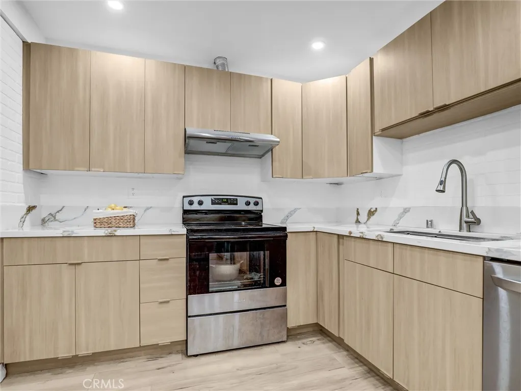 Additional image 44 of 440 Veteran Avenue Unit 102, Los Angeles, CA 90024