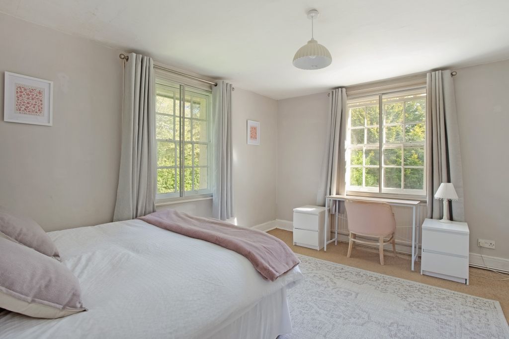 Additional image 9 of 5 bed detached house to rentRusper Road, Newdigate, Dorking RH5