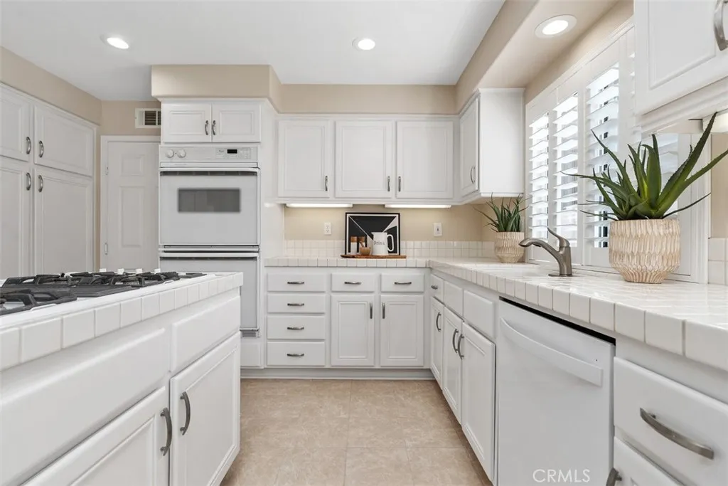 Additional image 42 of 10 Calico Court, Trabuco Canyon, CA 92679
