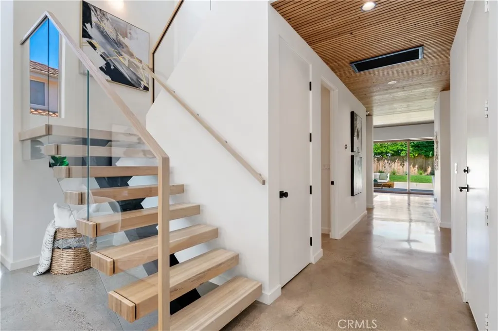 Additional image 6 of 12123 Iowa Ave, Los Angeles, CA 90025