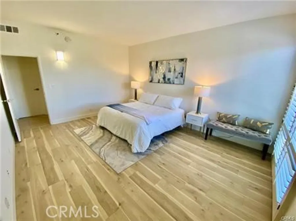 Additional image 35 of 1310 E Ocean Boulevard, Long Beach, CA 90802
