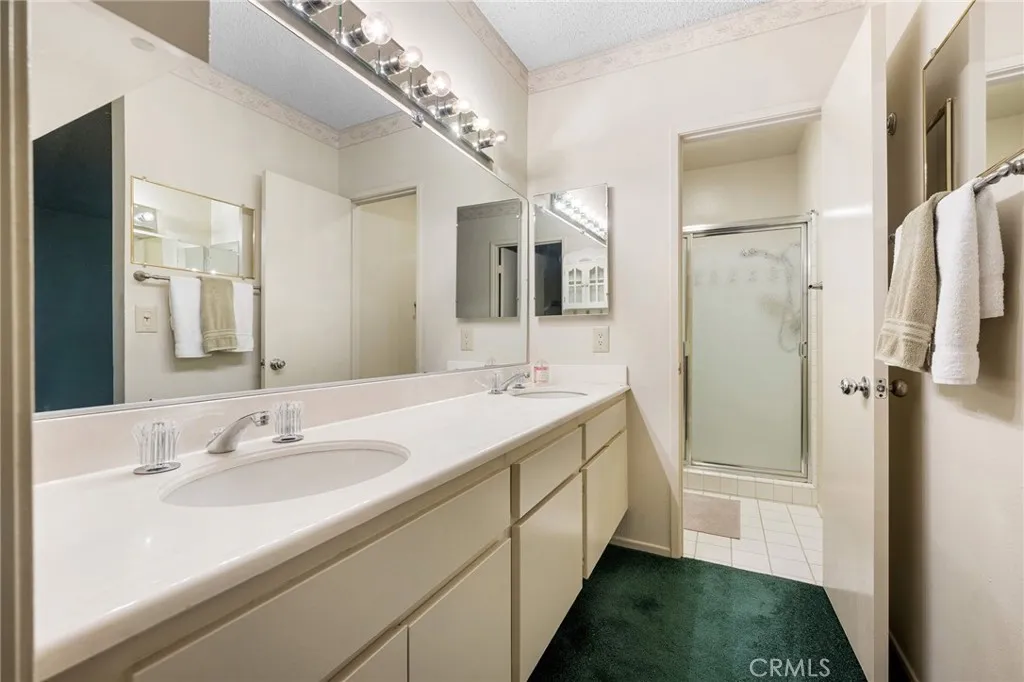 Additional image 17 of 9555 Via Venezia, Burbank, CA 91504