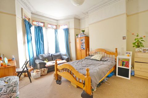 Sefton Park Road, Bristol BS7