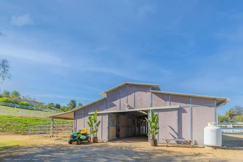 Additional image 68 of 161 Lemon Grove Drive, Fallbrook, CA 92028