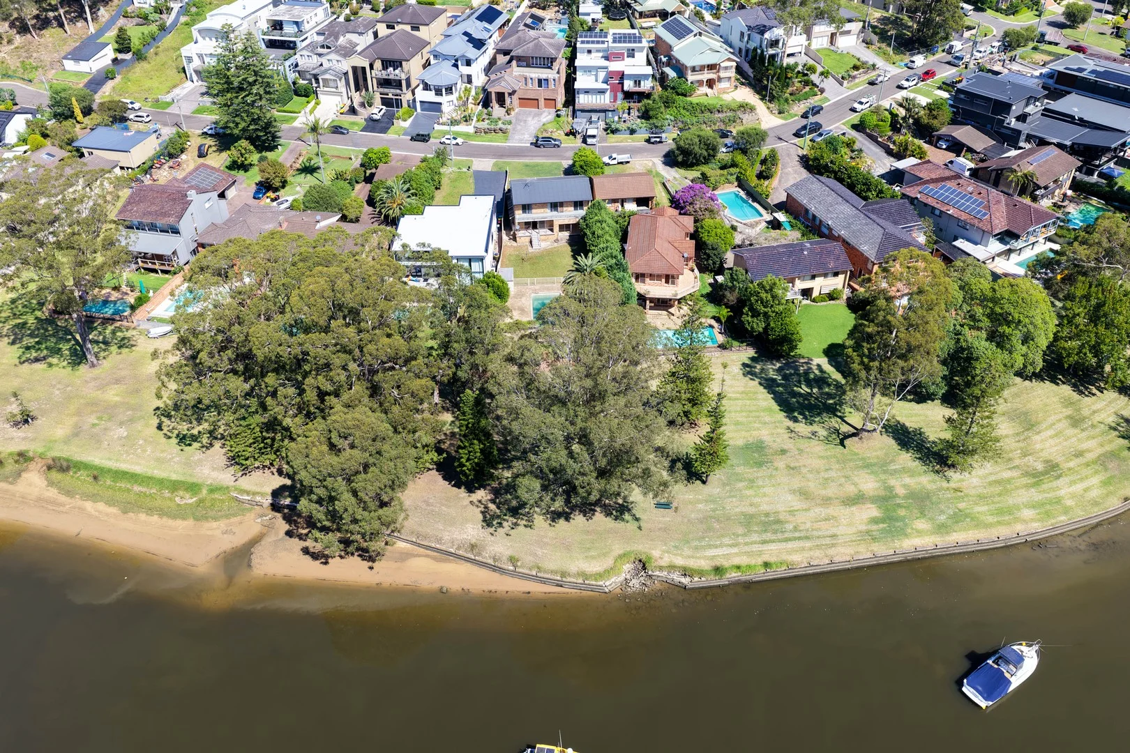 56 Riverview Road, Pleasure Point NSW 2172