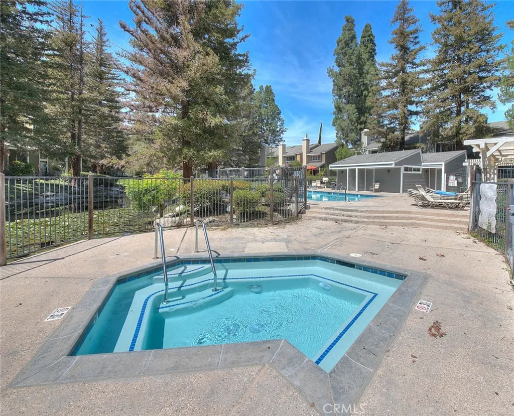 Additional image 52 of 700 E Lake Drive E Unit 7, Orange, CA 92866