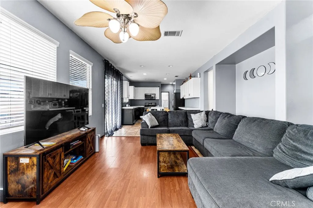 Additional image 8 of 22071 Goldenchain St, Moreno Valley, CA 92553