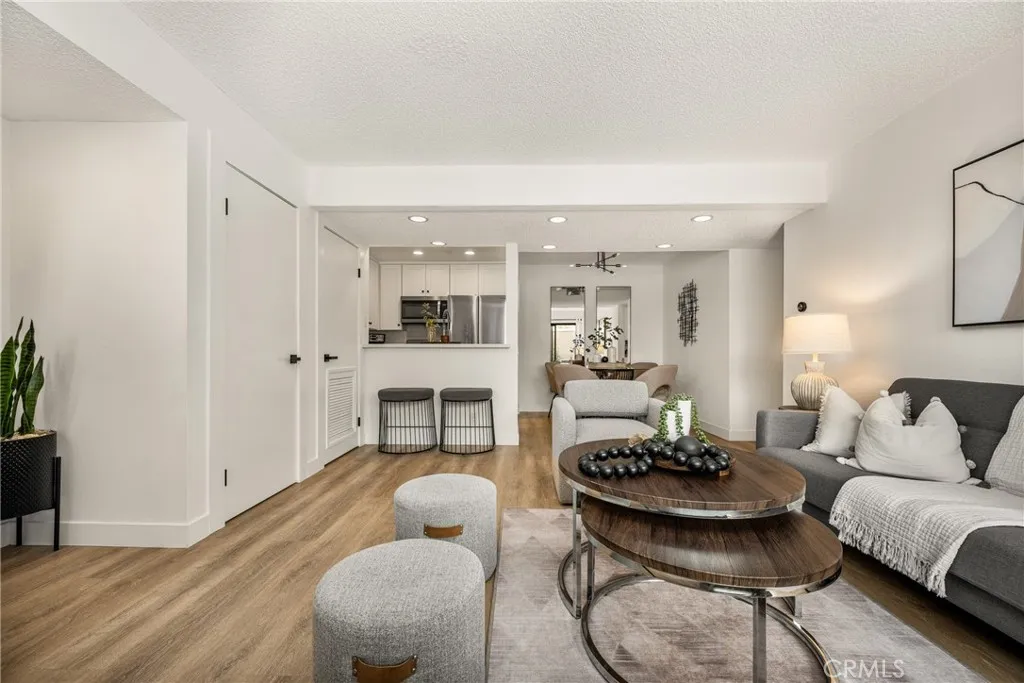 Additional image 6 of 25761 Le Parc Unit 105, Lake Forest, CA 92630