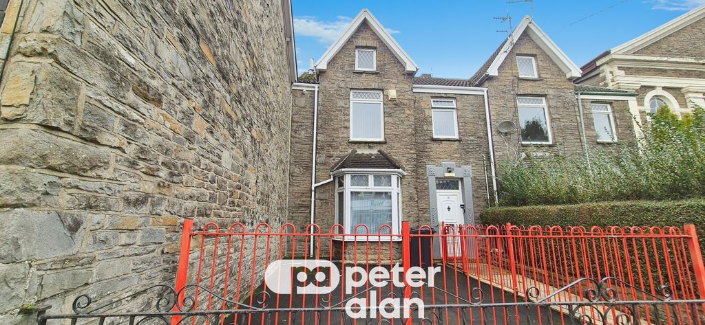 Room to rentLondon Road, Neath SA11