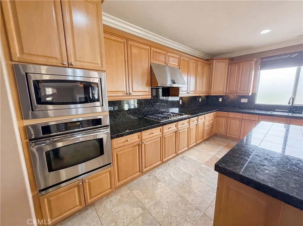 Additional image 109 of 23 Plaza Modena, Lake Elsinore, CA 92532