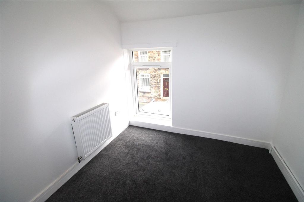 Additional image 7 of 3 bed semi-detached house to rentPenygraig Road Tonypandy, Tonypandy CF40